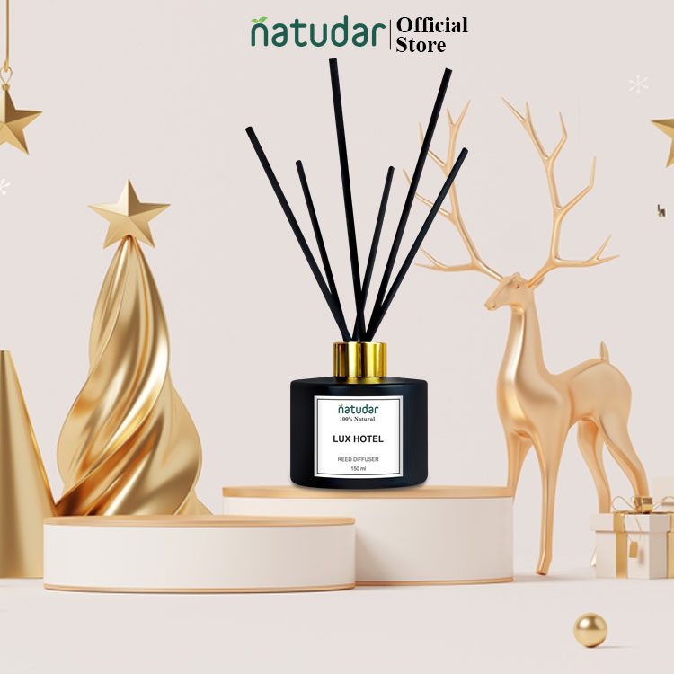 tinh dau khuech tan Lux Hotel